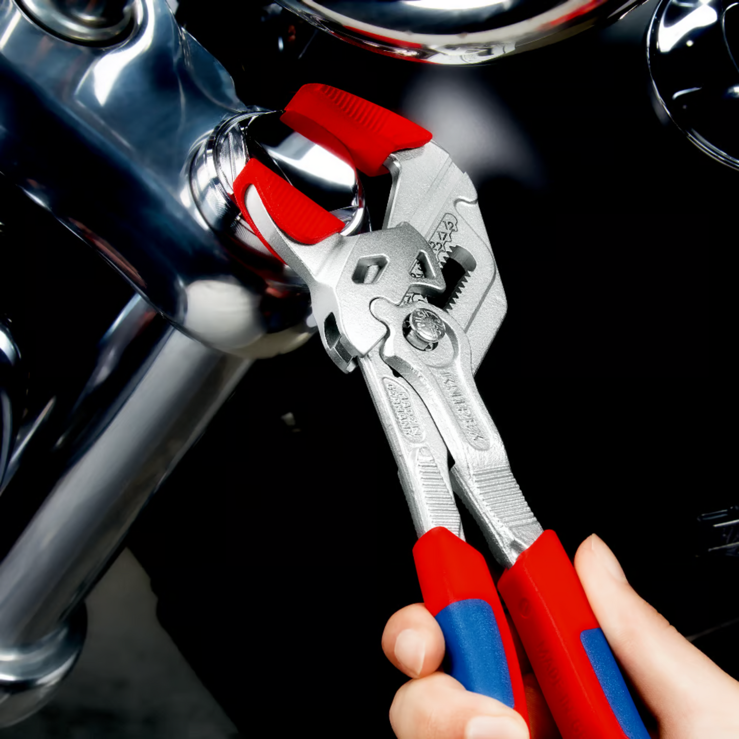 KNIPEX 86 05 250 SB Pinza de extensión y llave en una sola herramienta 250 mm (10")