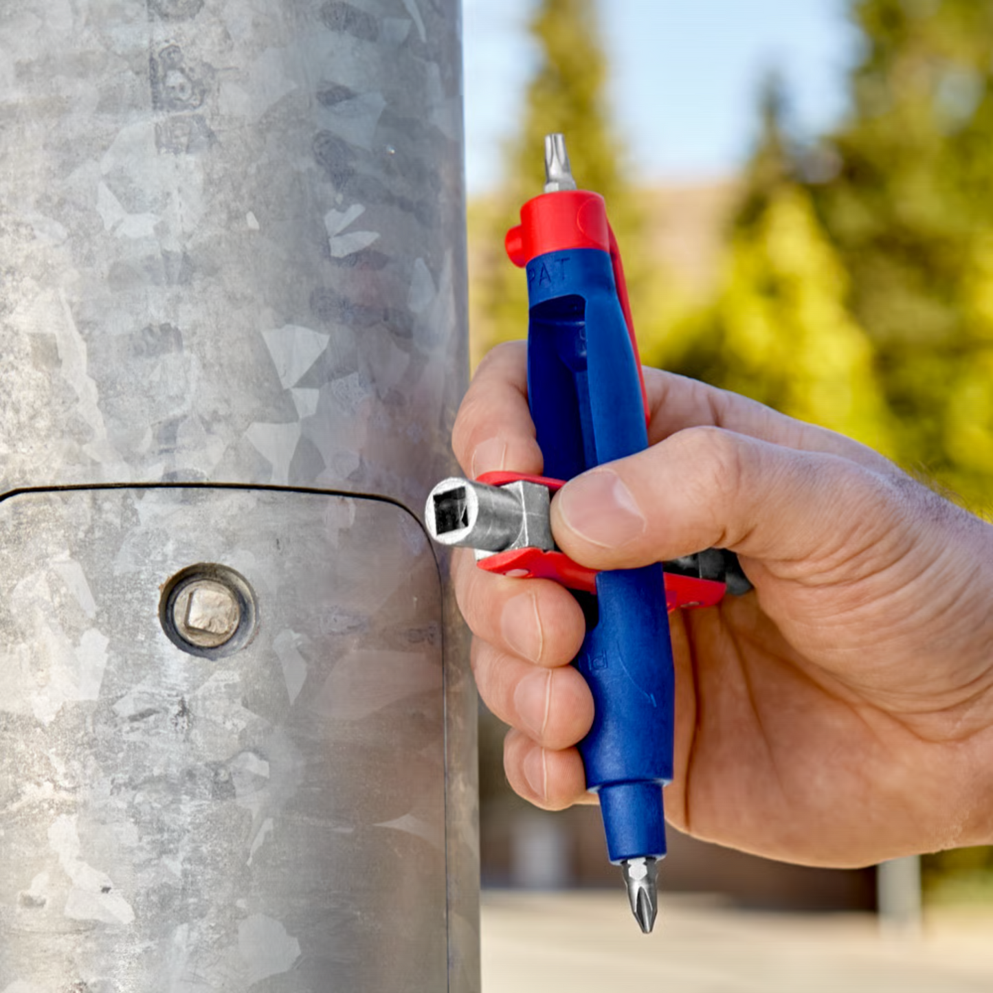 KNIPEX 00 11 07 Llave para gabinete de control tipo pluma 145 mm (6 1/2″)