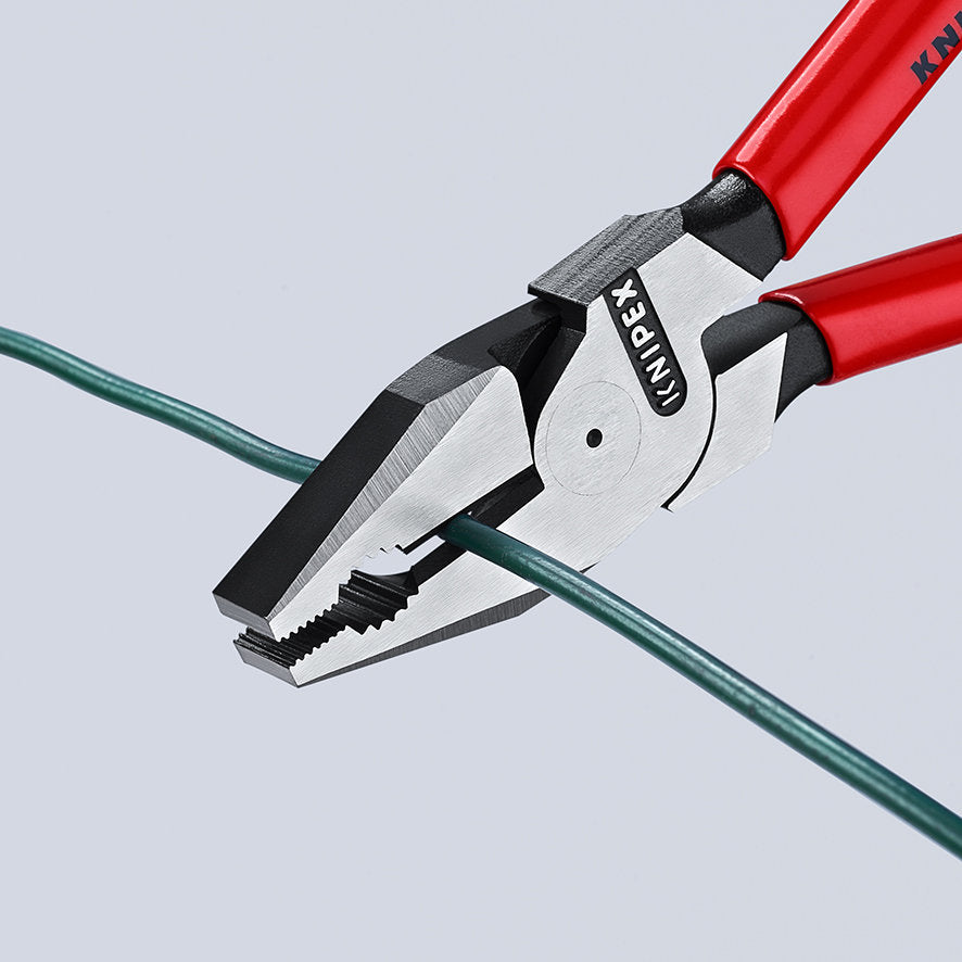 KNIPEX 02 02 225 T BK Pinza universal de alta palanca con mangos ergonómicos con protección anticaídas pavonada 225 mm (9″)