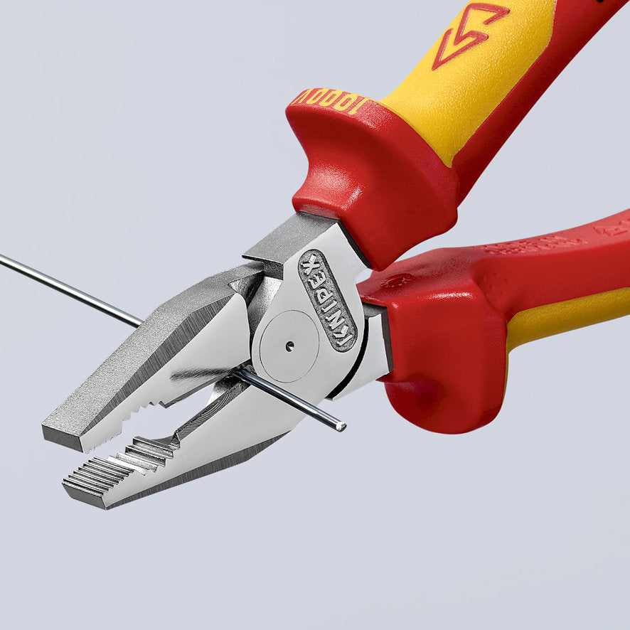 KNIPEX 02 06 225 Pinza aislada universal de alta palanca con mangos ergonómicos 1000V cromada 225 mm (9″)
