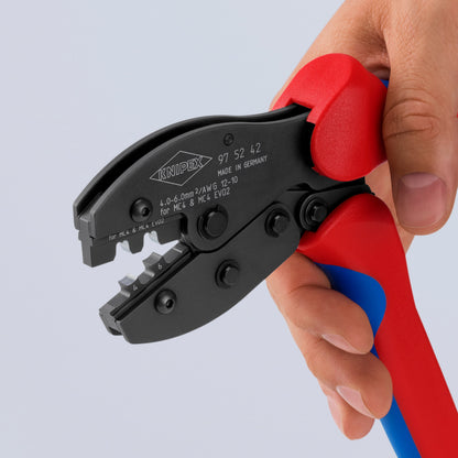 KNIPEX 97 52 42 PreciForce® Pinza para crimpar terminales para conectores MC4/MC4 EVO 2  220 mm