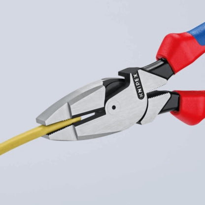 KNIPEX 09 02 240 T Pinza de electricista modelo americano con mangos ergonómicos con protección anticaídas pavonada 240 mm (9.5'')