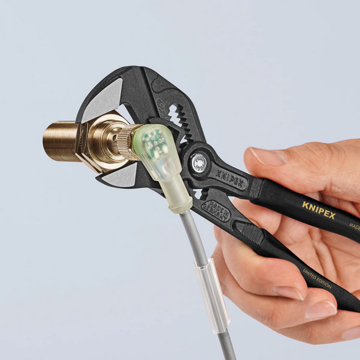 KNIPEX 86 01 180 XMAS Pinza de extensión y llave en una sola herramienta 180 mm (7 1/4″) XMAS 2023 - Edición limitada