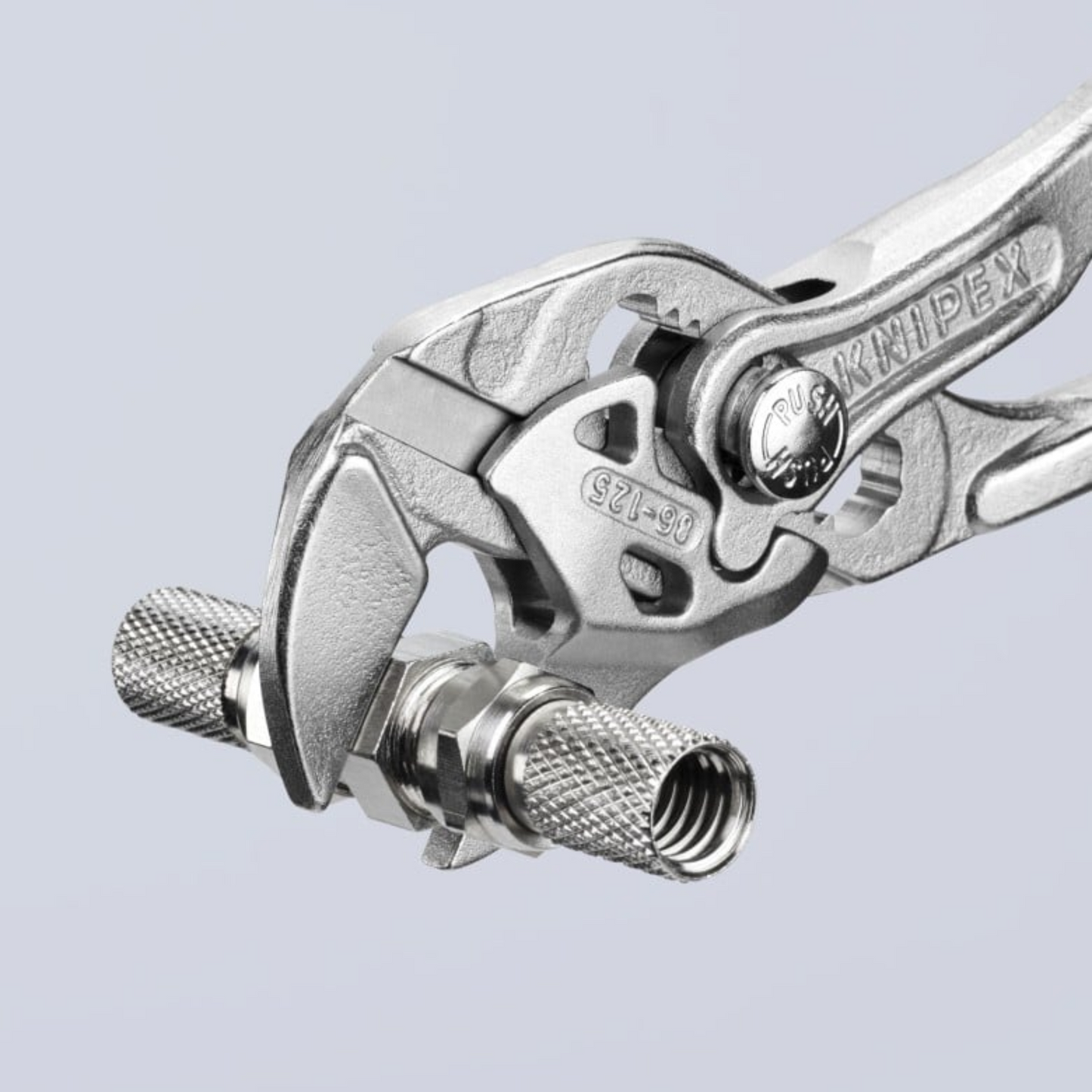 KNIPEX 86 03 125 SB Mini pinza de extensión y llave en una sola herramienta 125 mm (5″)