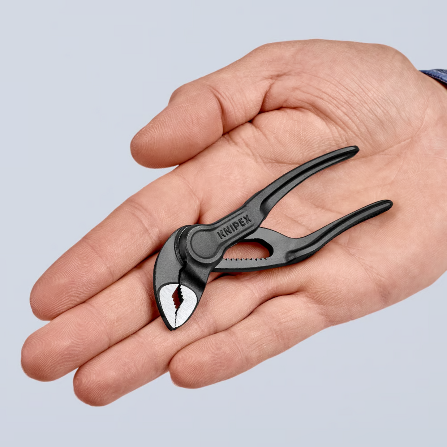 KNIPEX 87 00 100 BK Pinza de extensión pico de loro Cobra XS 100 mm (4″)