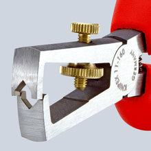 Cargar imagen en el visor de la galería, KNIPEX 11 01 160 SB Pinza pelacables con muelle de apertura universal 160 mm

