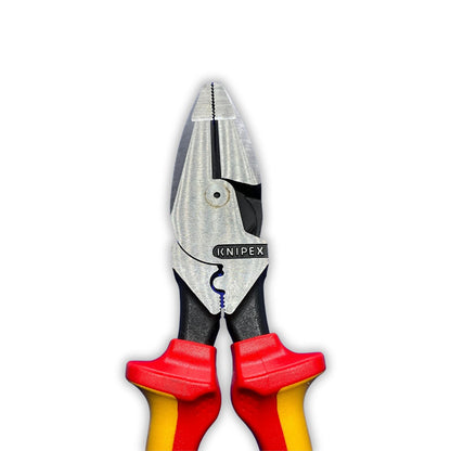 KNIPEX 09 18 240 US Pinza aislada de electricista modelo americano con mangos ergonómicos 1000V pavonada 240 mm (9.5″)