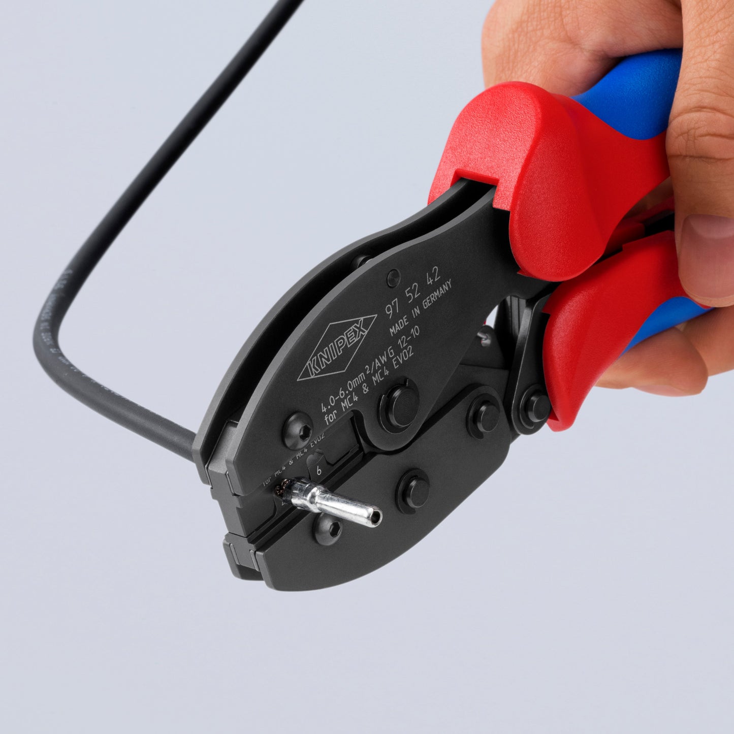 KNIPEX 97 52 42 PreciForce® Pinza para crimpar terminales para conectores MC4/MC4 EVO 2  220 mm