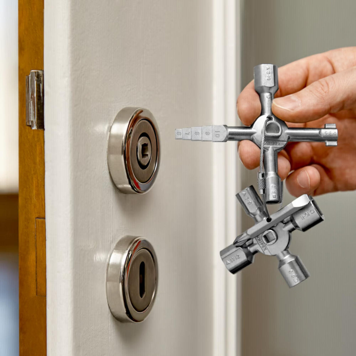 KNIPEX 00 11 01 Llave universal TwinKey para gabinetes de control cromada 95 mm (3.5″)