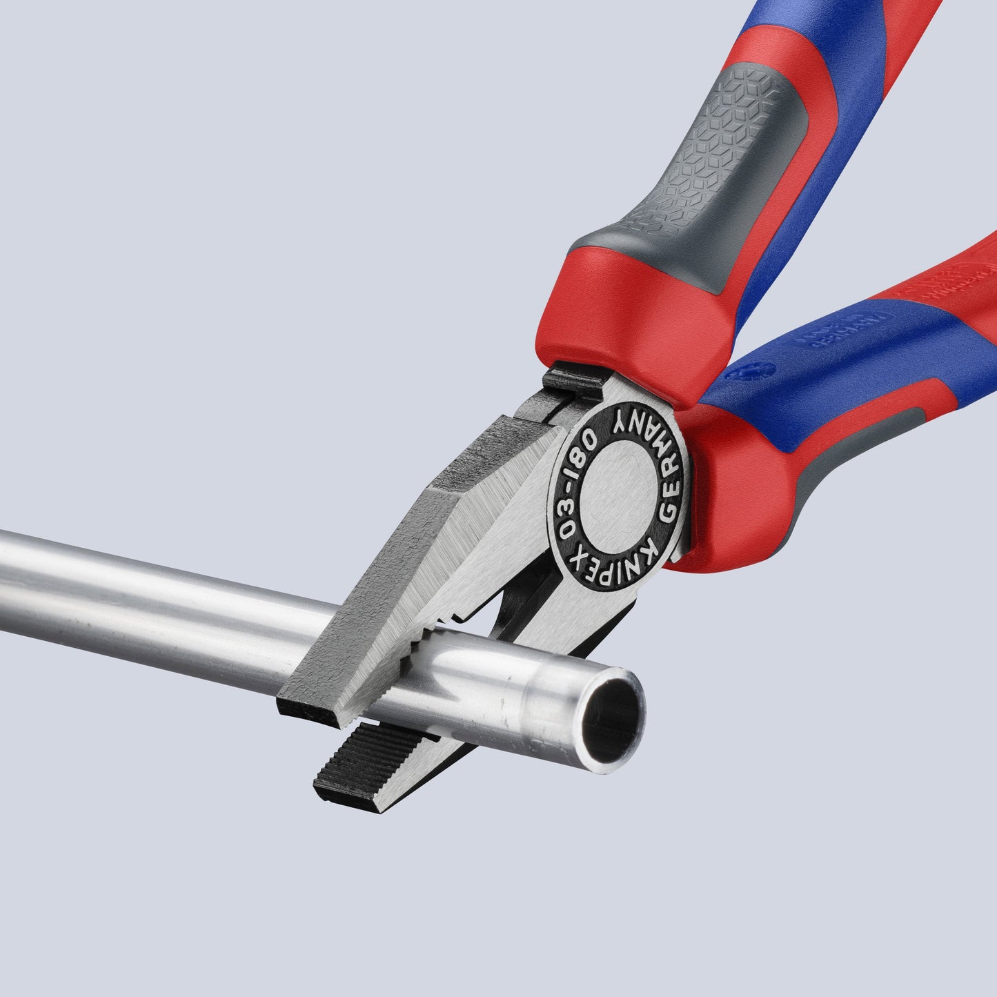 KNIPEX 03 02 180 SB Pinza universal con mangos ergonómicos pavonada 180 mm (7.25″)