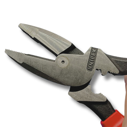KNIPEX 09 18 240 US Pinza aislada de electricista modelo americano con mangos ergonómicos 1000V pavonada 240 mm (9.5″)