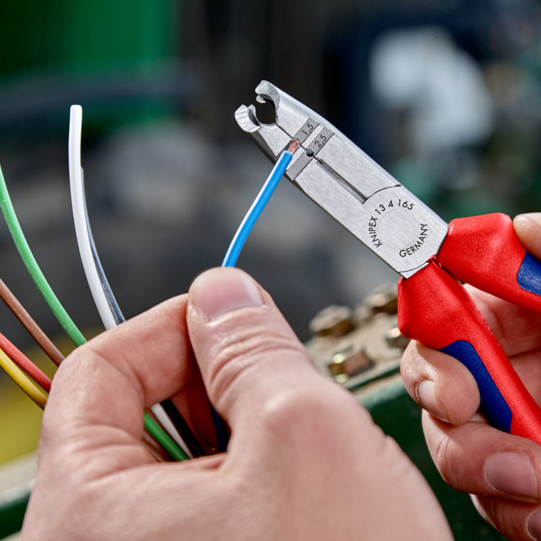 KNIPEX 13 42 165 SB Pinza pelacables multifuncional con mangos ergonómicos pavonada 165 mm (6.5″)