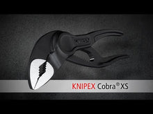 Cargar y reproducir el video en el visor de la galería, KNIPEX 87 00 100 XMAS Pinza de agarre Cobra XS de 100 mm y Esfera Navideña XMAS 2022  - Edición limitada
