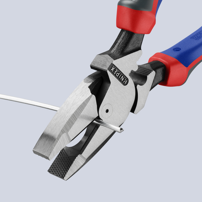 KNIPEX 09 12 240 Pinza de electricista modelo americano con mangos ergonómicos pavonada 240 mm (9.5″)